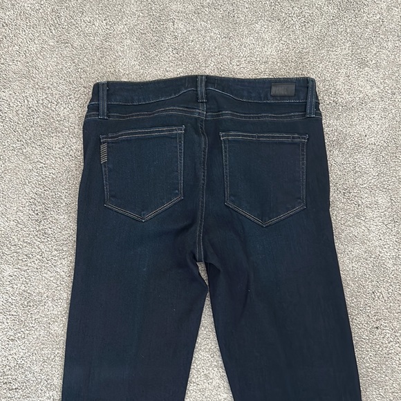 Like new PAIGE deep dark blue Skyline Skinny - Picture 3 of 9
